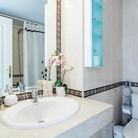 Διαμέρισμα Saa- Comfortable Near Puerto Banus